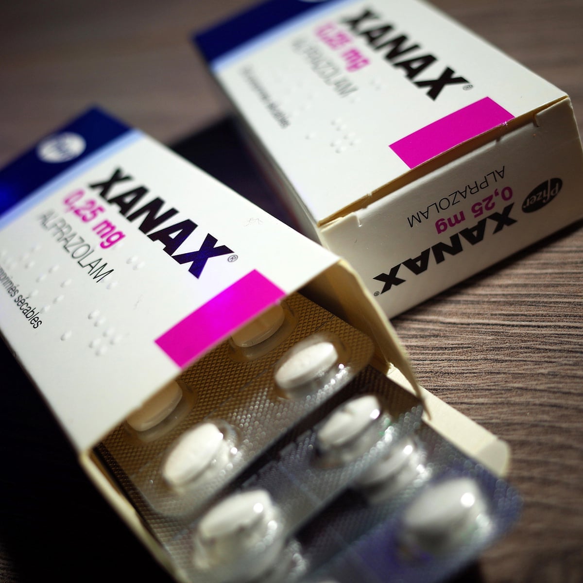 Xanax Working, Uses, Benefits, Dosage, SideEffects & More