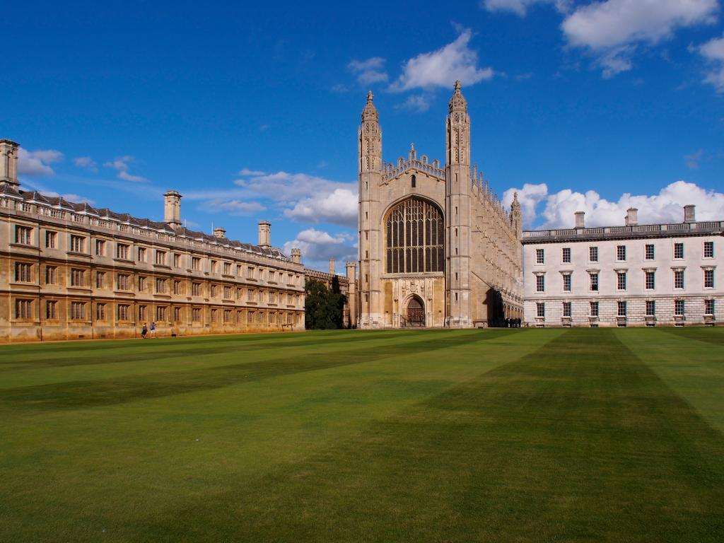 Cambridge Üniversitesi (University of Cambridge) Manu Eğitim