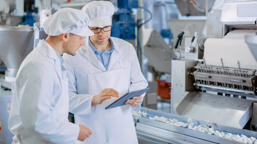 Production Control - A Practical Guide - MRPeasy manufacturing blog