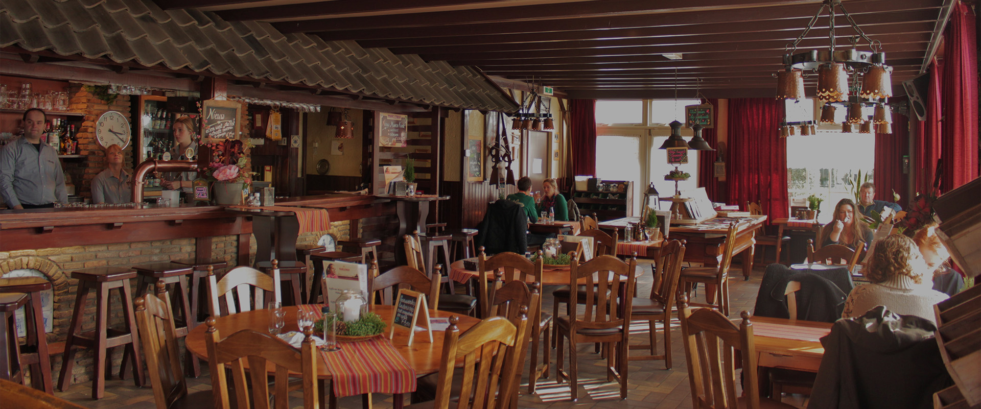 Restaurant In De Moer? Eetcafé 'T Maoske Natuurlijk!