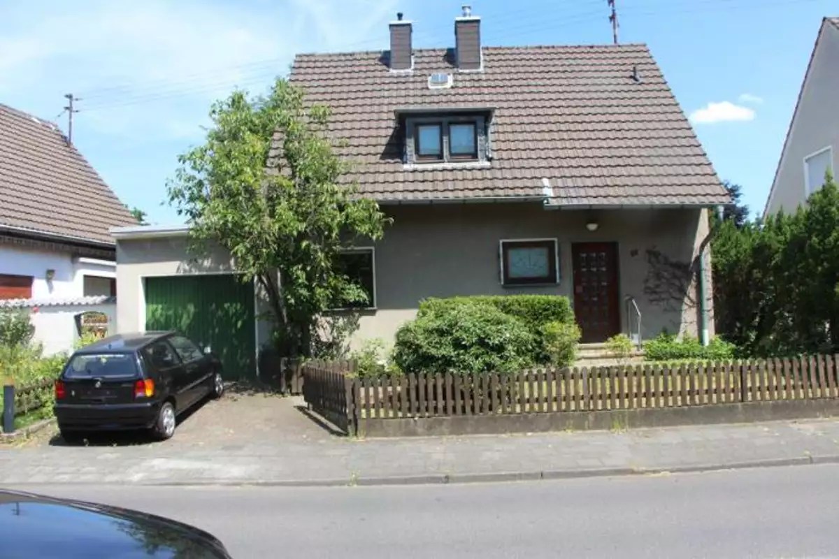 Haus Zum Verkauf, 53842 Troisdorf (Oberlar), Agnesstraße 58 | Mapio.net
