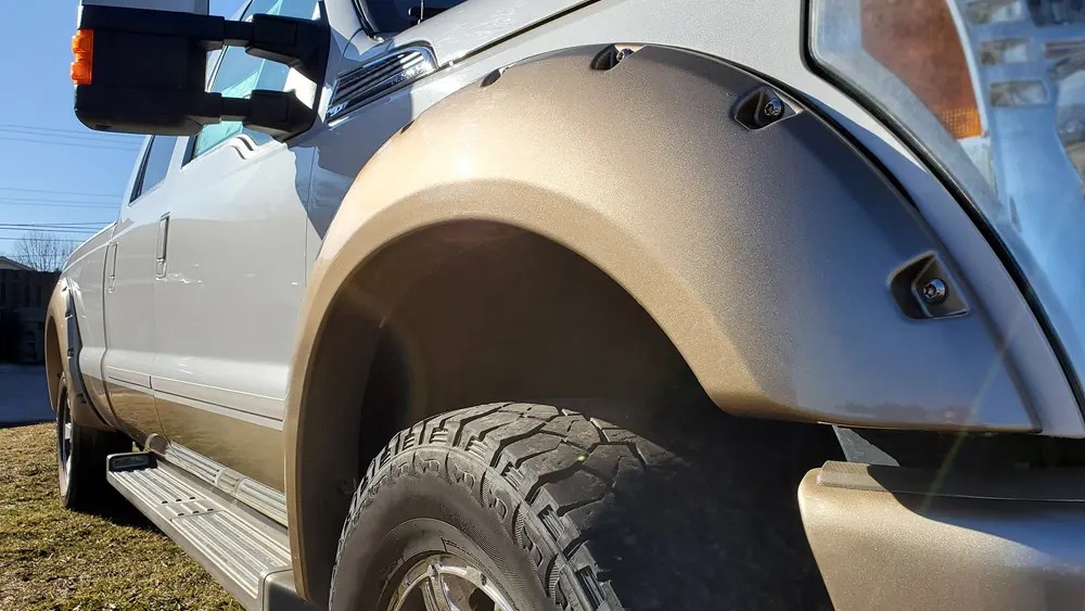 Custom Fender Flares Designing a Unique Look for Your 4x4 maple4x4