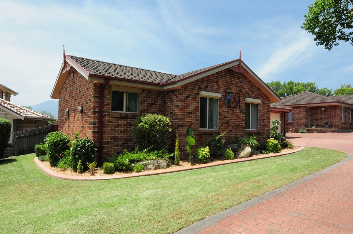For Sale Nowra Real Estate Company. Buy your house on the South Coast