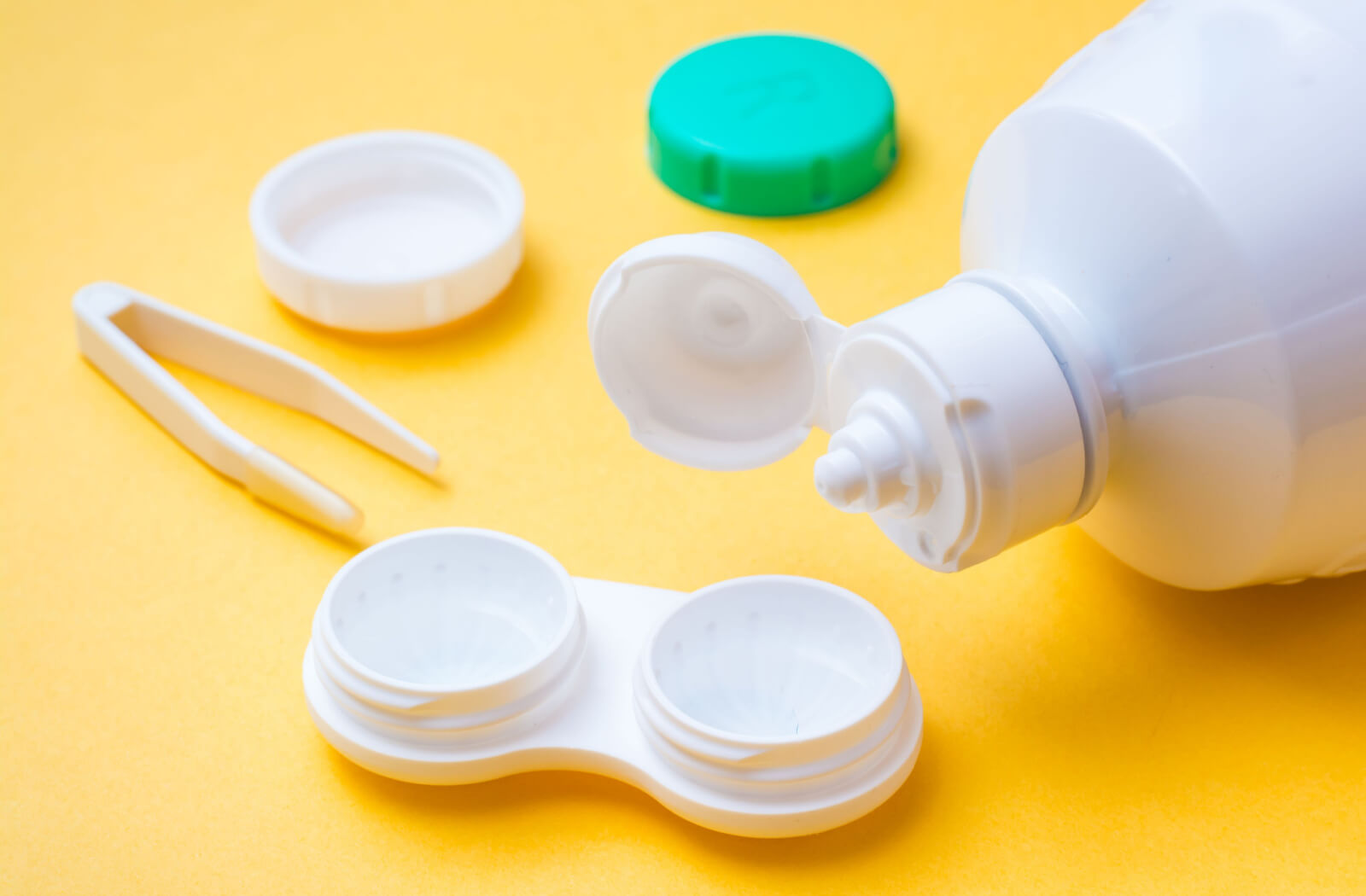 How to Store Contact Lenses Maple Ridge