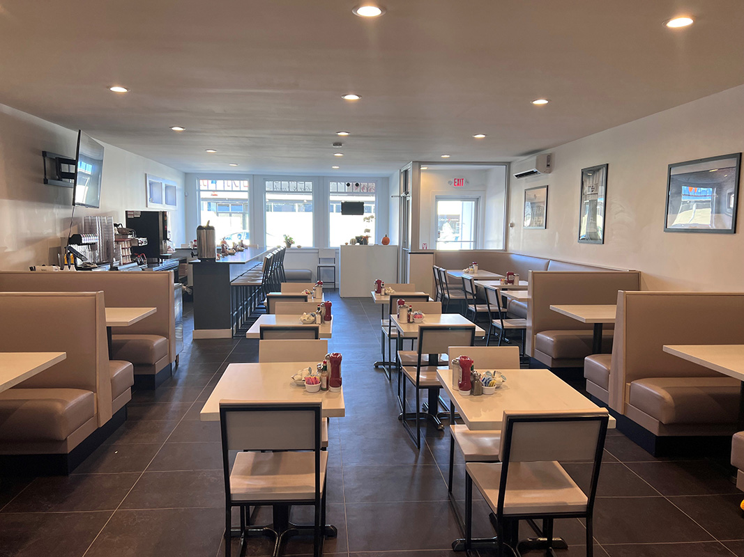 Maple St. Cafe American Restaurant Diner Breakfast, Lunch