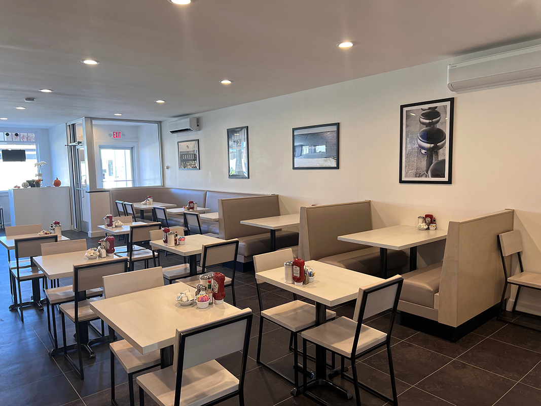 Maple St. Cafe American Restaurant Diner Breakfast, Lunch