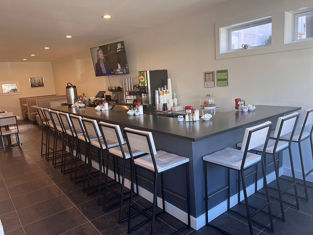 Maple St. Cafe American Restaurant Diner Breakfast, Lunch