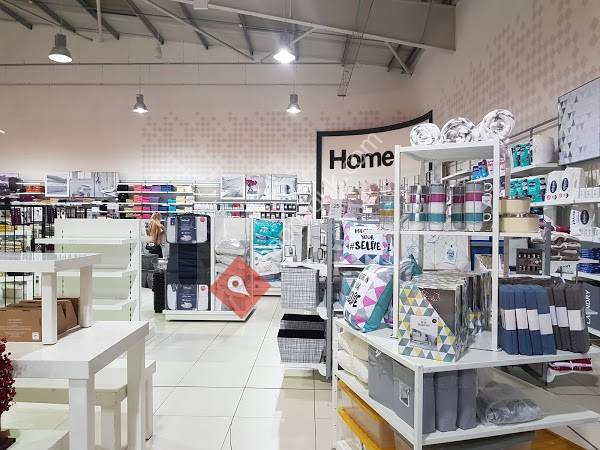 Finance entry level jobs Matalan high
