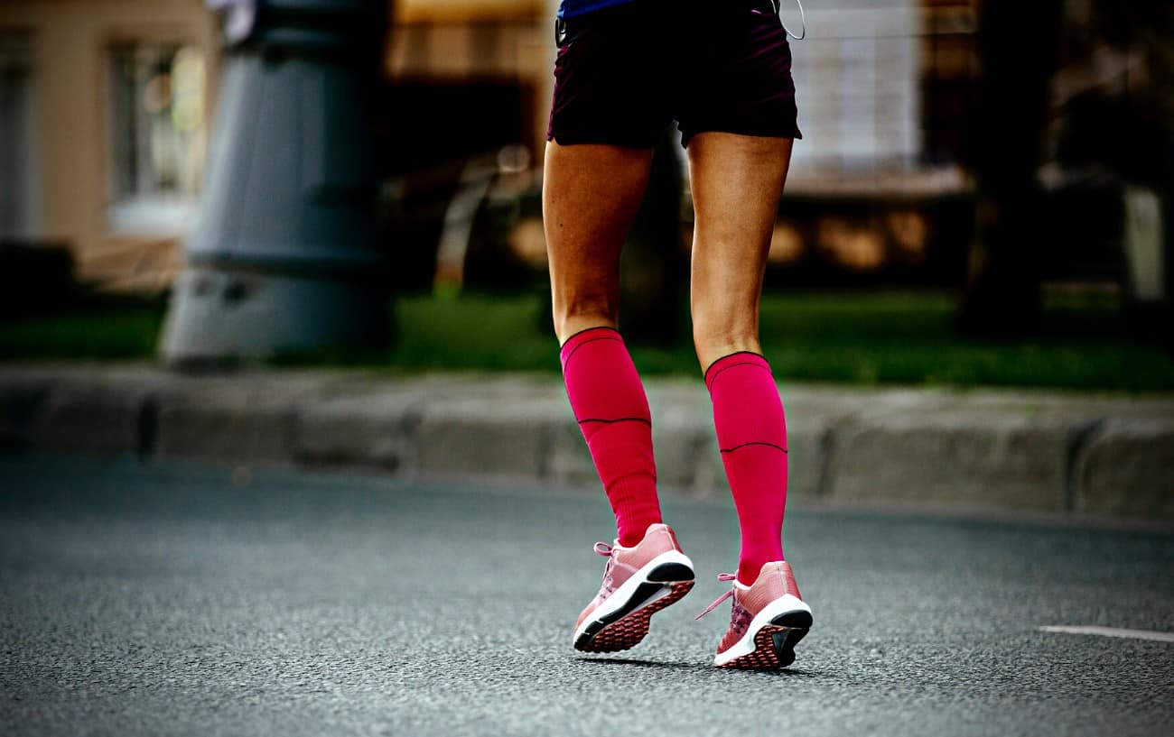 Do Compression Sleeves Work? The Science + 4 Sleeves