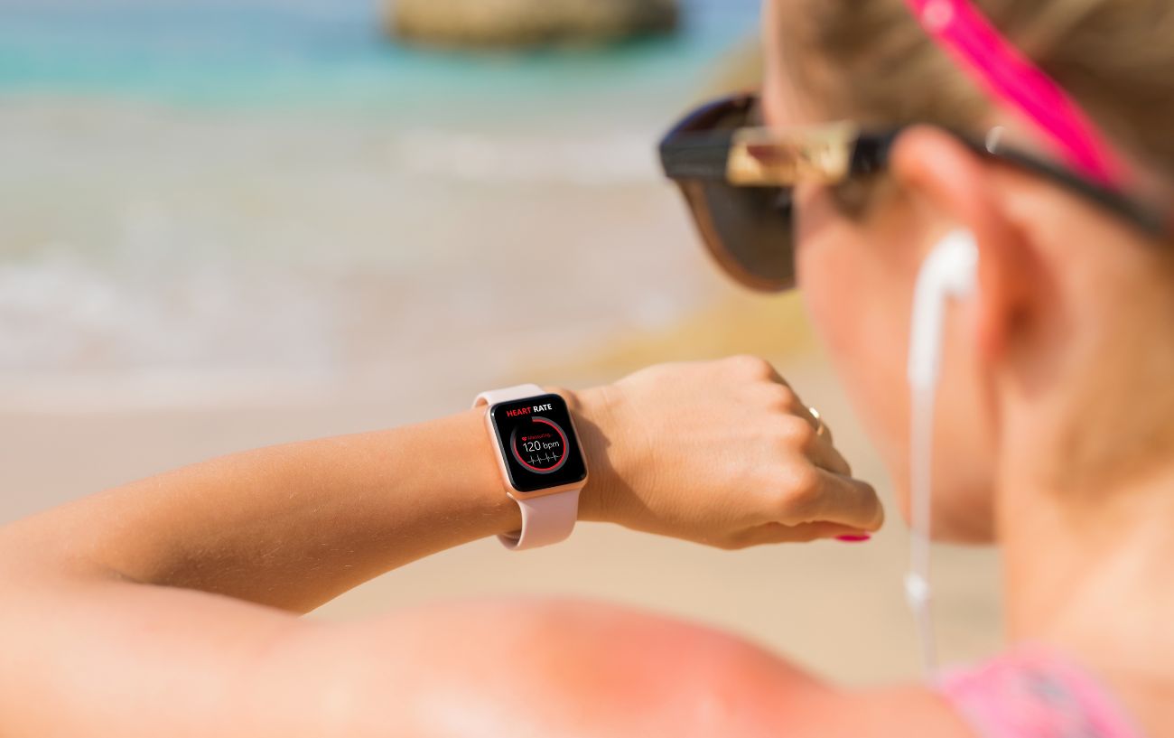 Average Walking Heart Rate + 7 Factors That Can Affect Yours