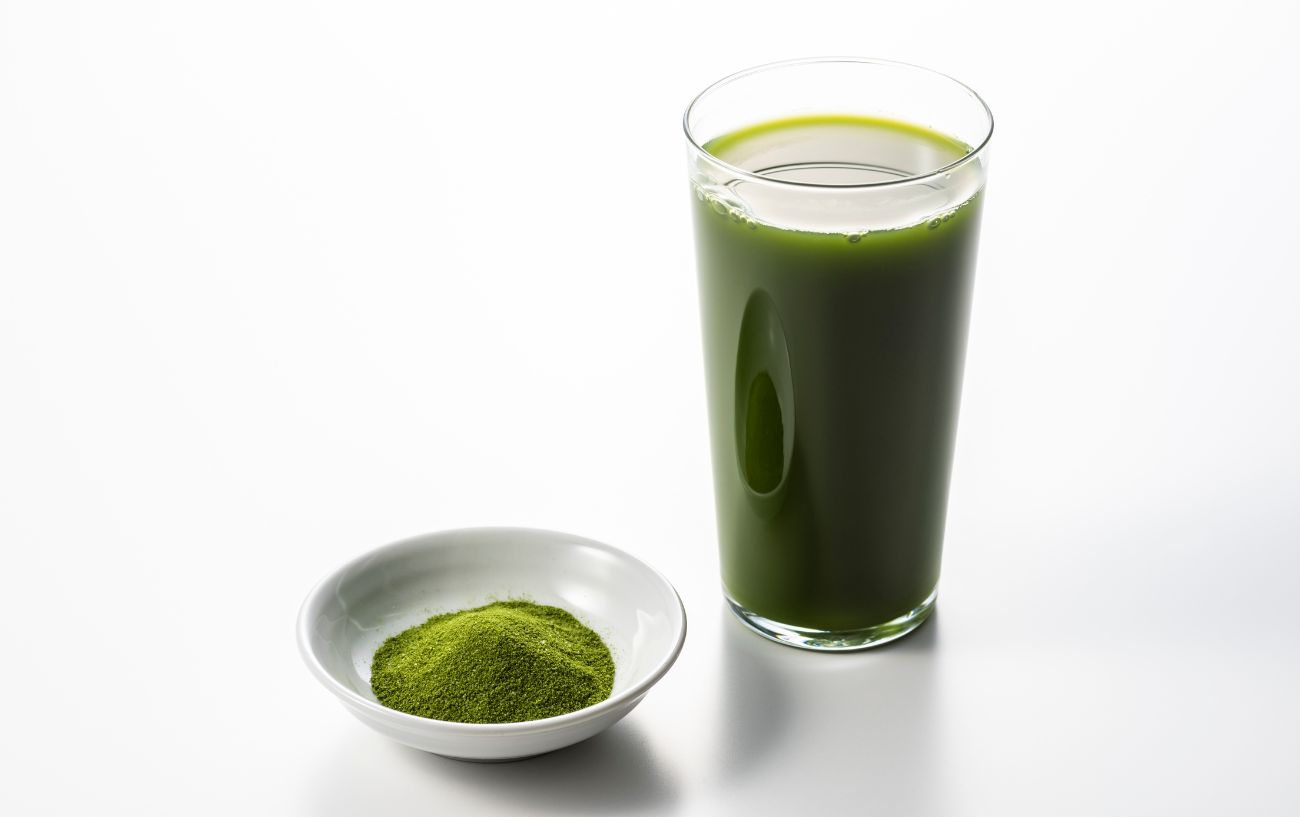 Does Athletic Greens Work? The Evidence Or Lack Thereof For Greens