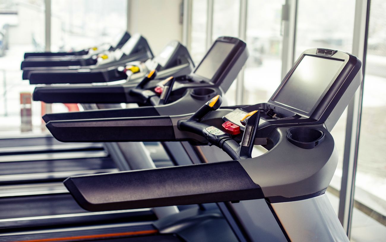 5 Ultimate HIIT Treadmill Workouts To Get Faster