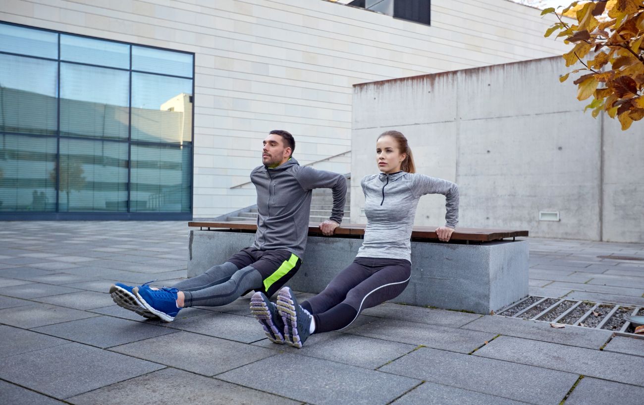 How Many Triceps Dips Should I Do For Solid Arm Gains?