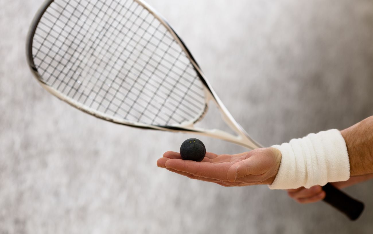 Squash Vs Racquetball Compared, + Which Is Harder?