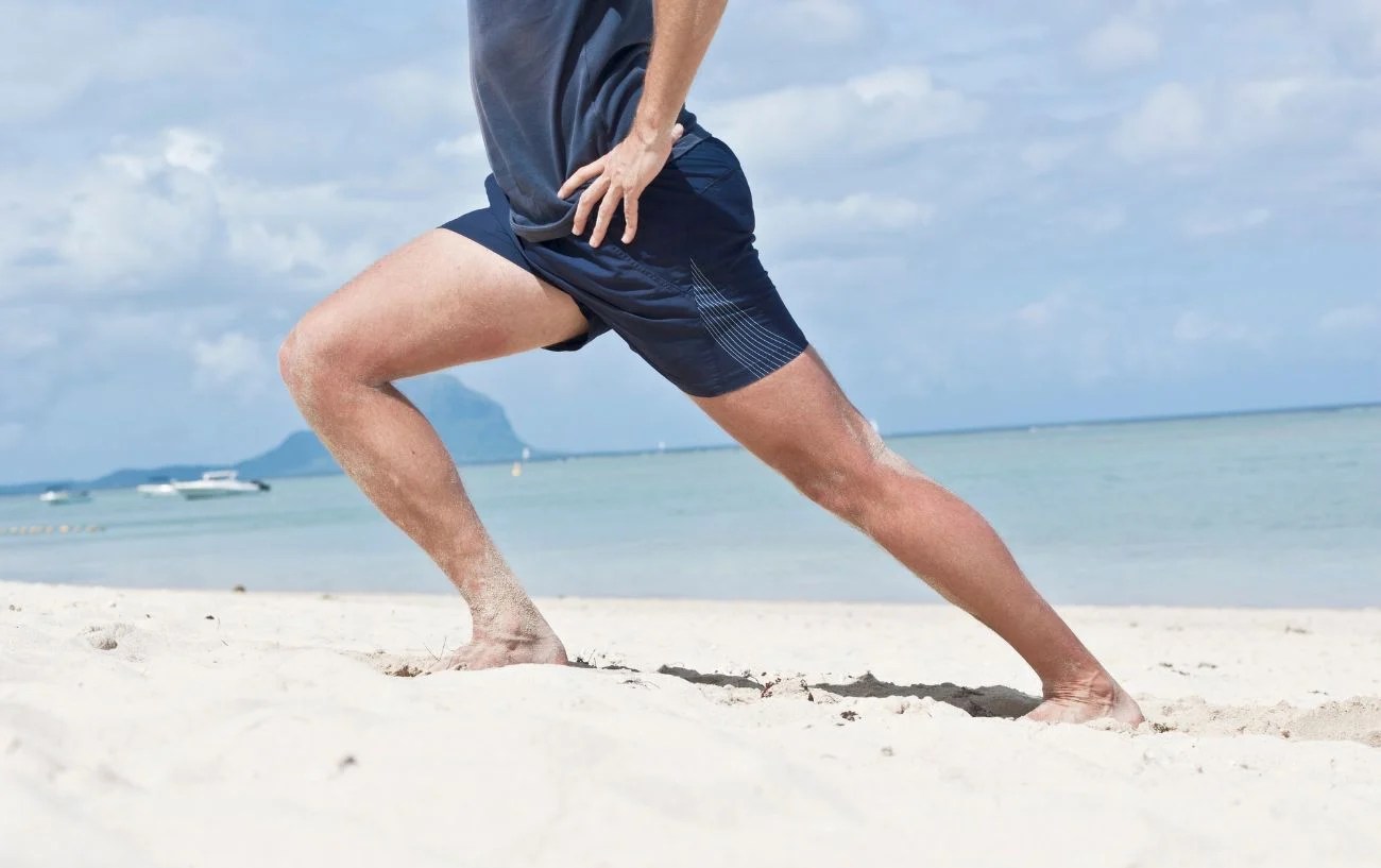 Tight Calf Muscles? The Main Causes + 6 Surefire Solutions