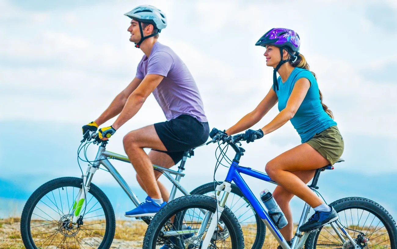 Walking Vs Biking The Differences And Benefits, Compared