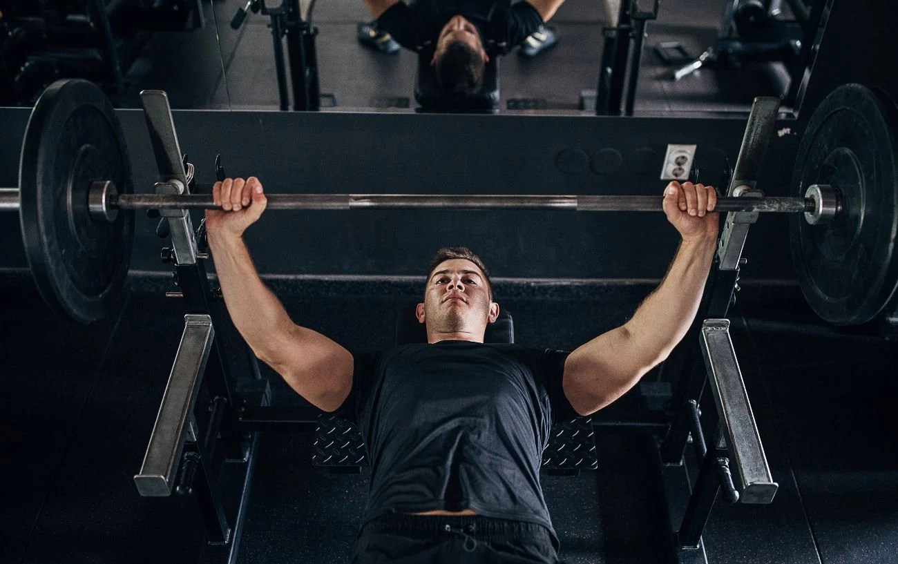 What Muscles Does The Bench Press Work? + 3 Bench Press Variations