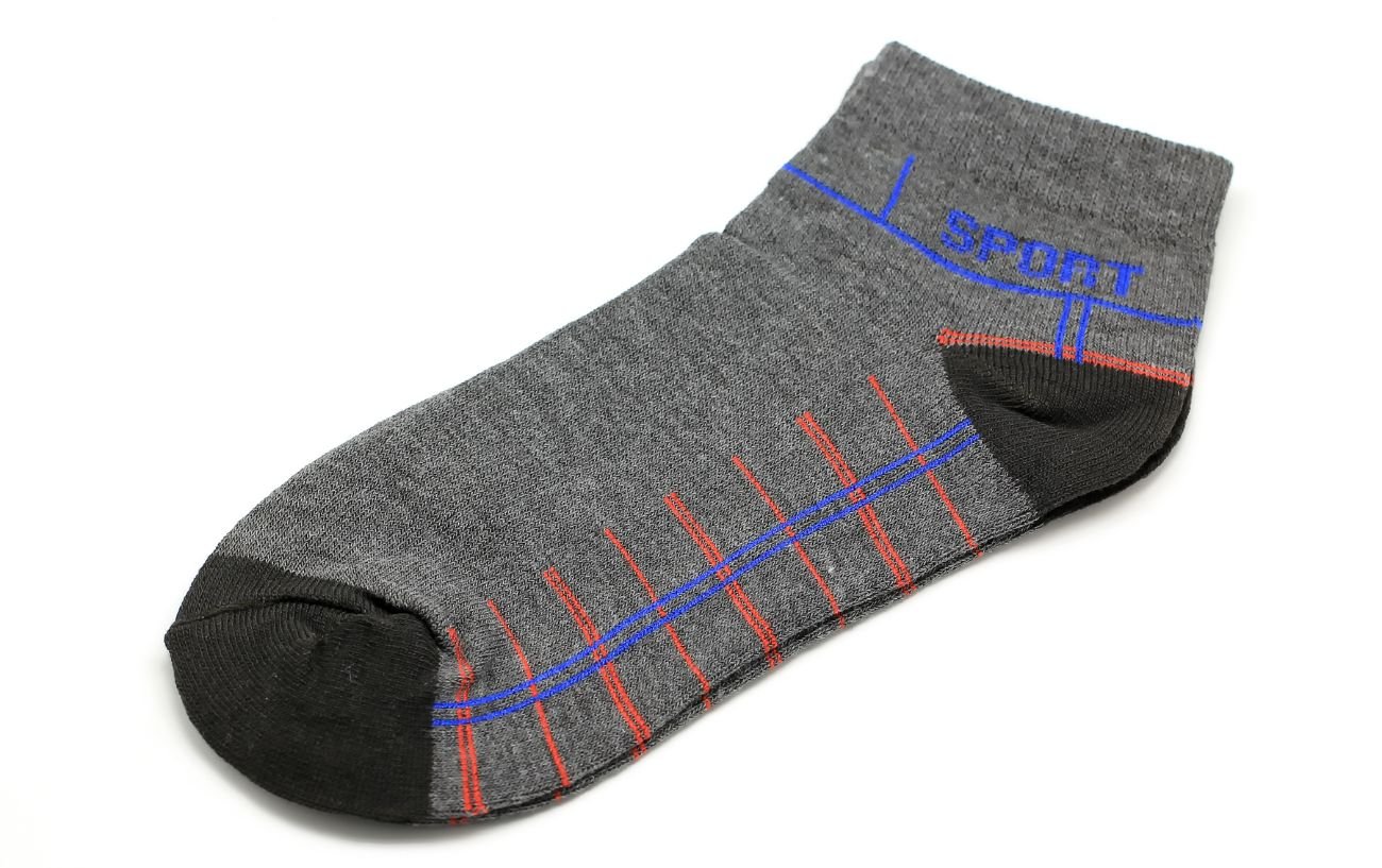 Why Runners' Toenails Fall Off + 4 Helpful Tips To Prevent It