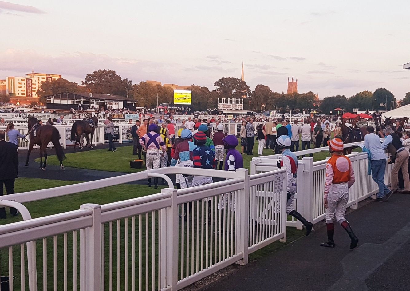 Worcester Races Marathon Tipping