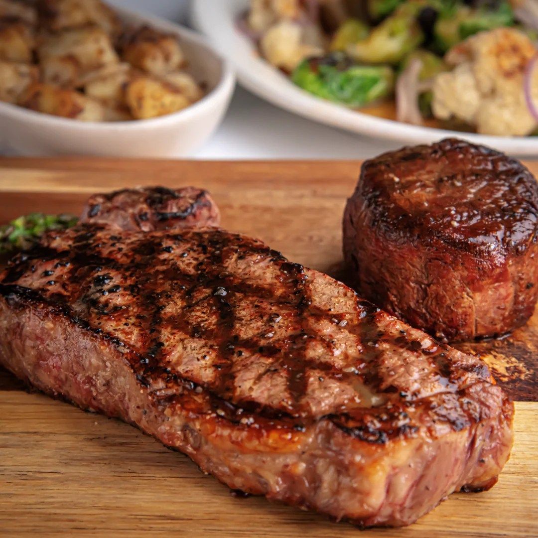 Buy Filet Mignon & New York Strip Online Meat Delivery MHR