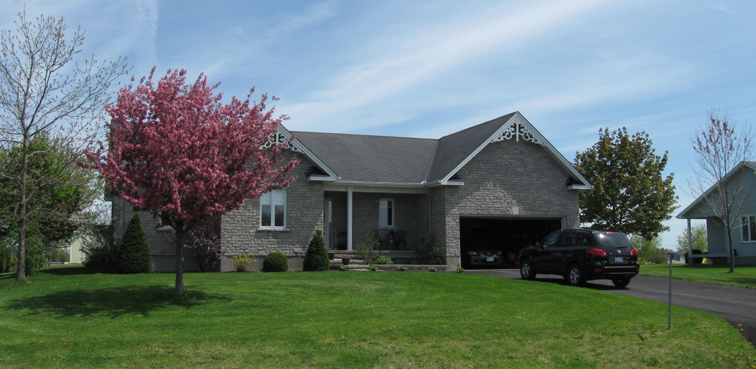 Psst… House For Sale in Navan!!! Marcel et Julie St.Jean