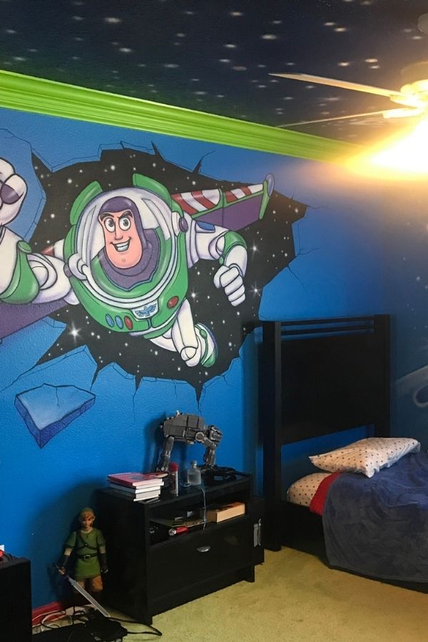 Wall decal ideas for your bedroom • Marcia Socas