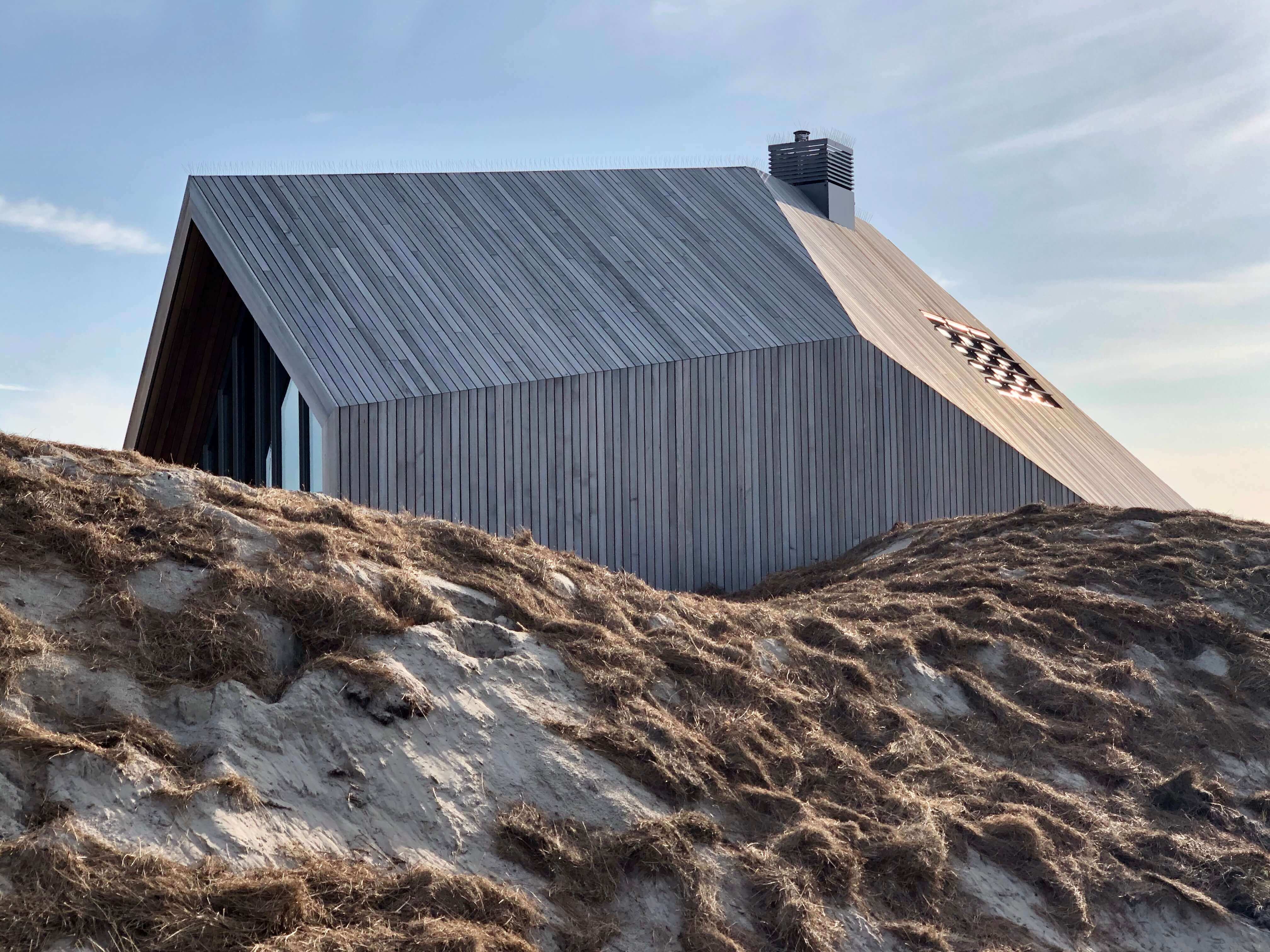 SUPERNATURAL Dune House III, shaped by the forces of nature Marc