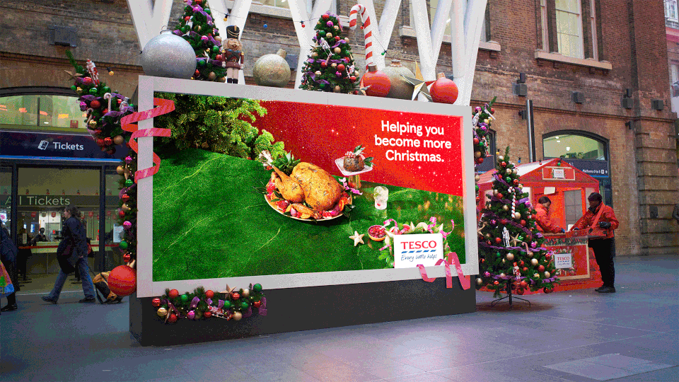 TESCO HELPS COMMUTERS MORE CHRISTMAS WITH SPECTACULAR OOH
