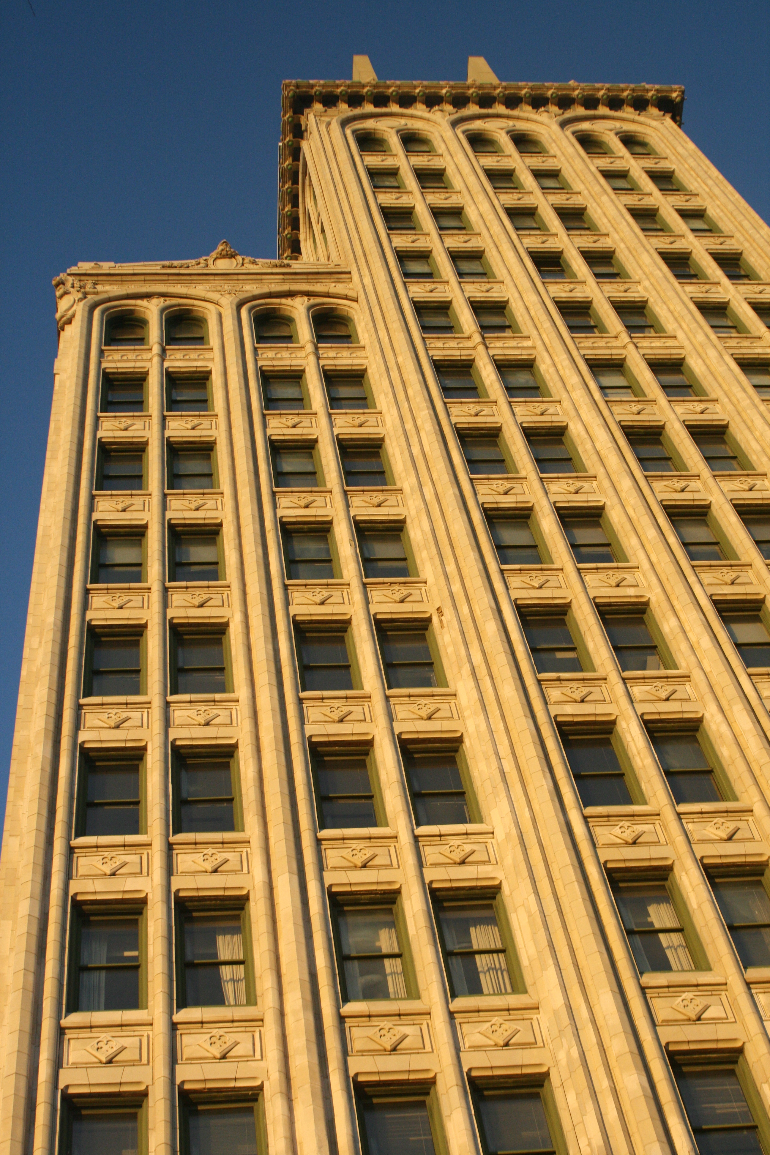 Bon Voyage. Margaret Wright