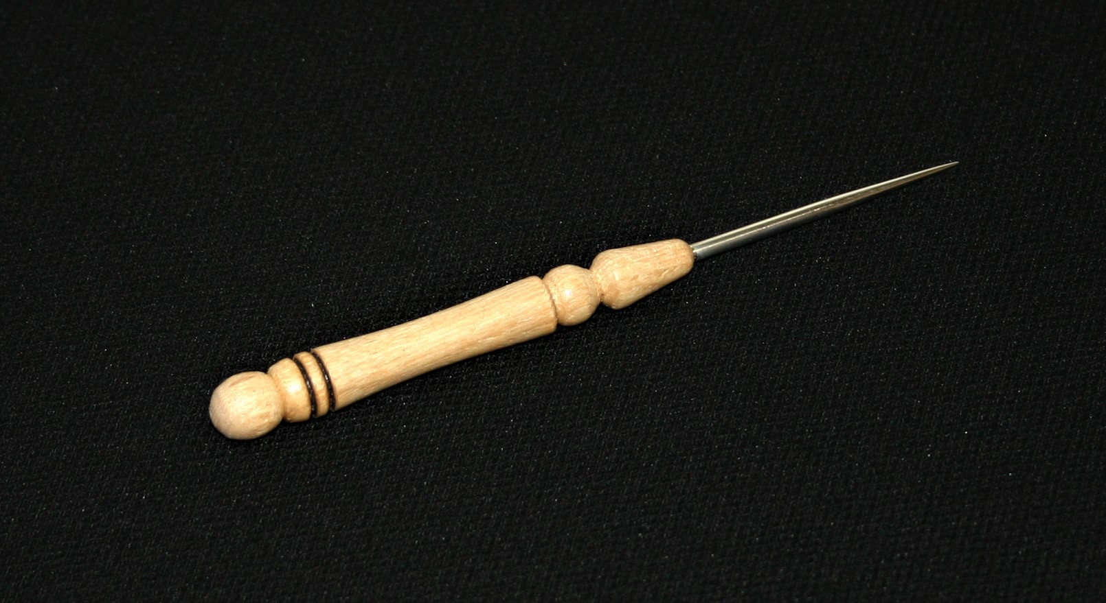 Laying Tool Margaret Lee Embroidery