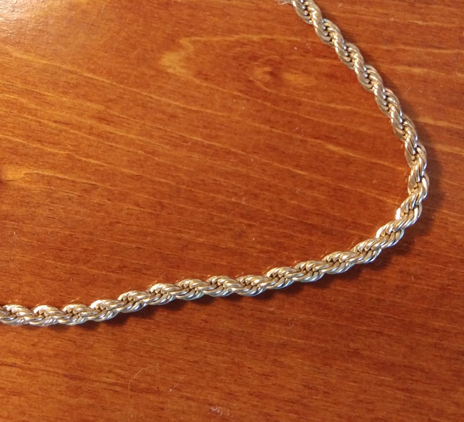 Chain Keep Us Together* Crime Writer Margot Kinberg