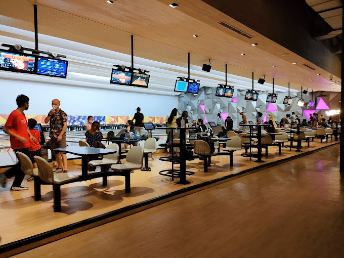 6 Rekomendasi Tempat Bowling di Jakarta Marhatahata