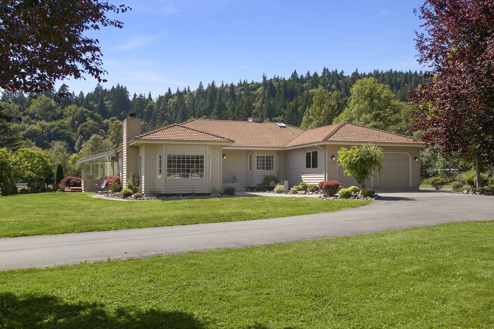 Tremendous 6.48 level acres in Issaquah Maria Danieli Windermere