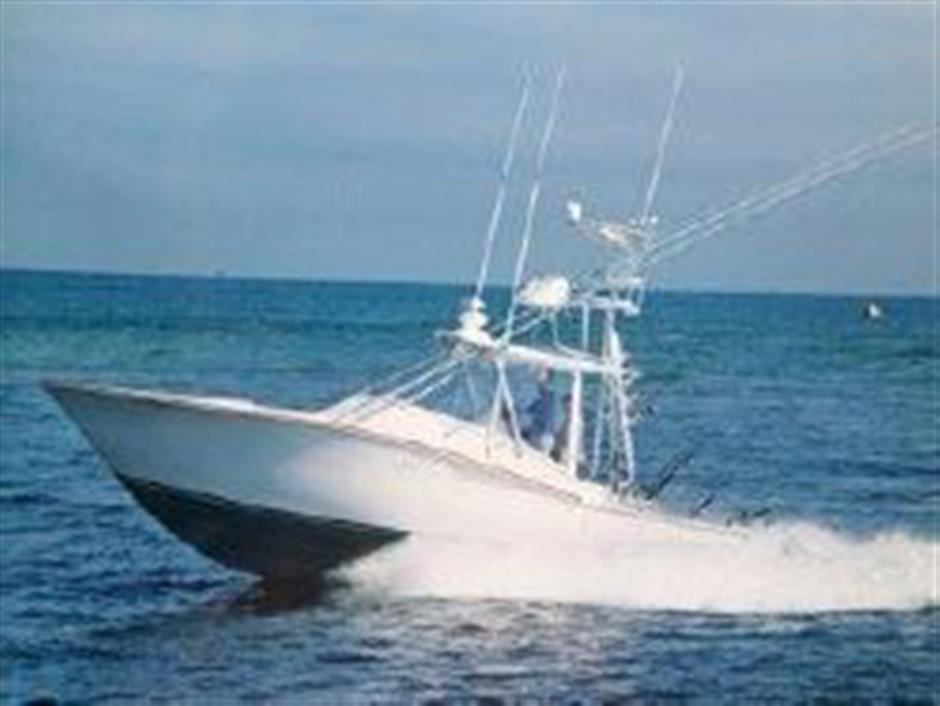35' EGG HARBOR Predator2003Fort Lauderdale100711862