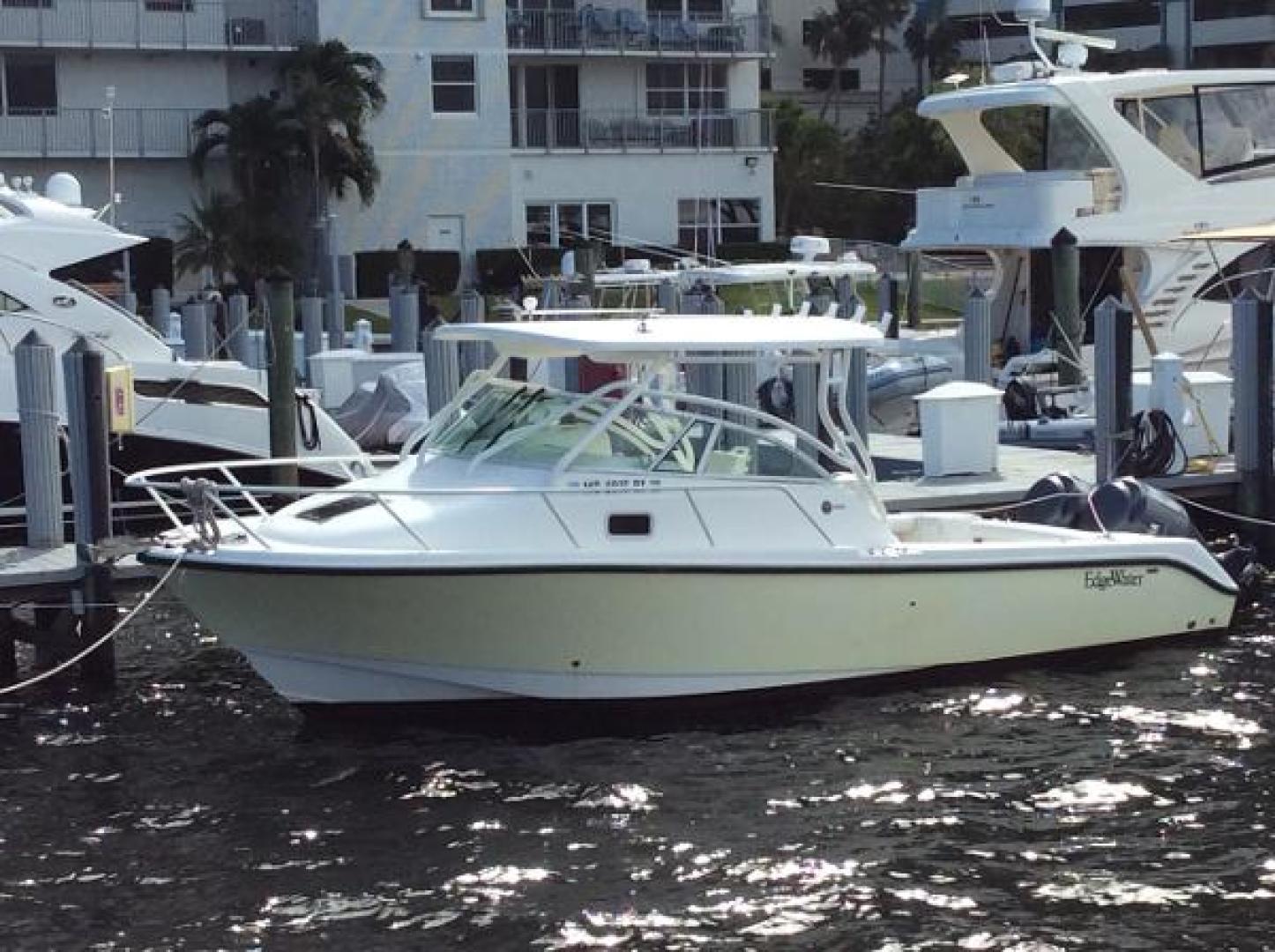 27' Edgewater 265 Express2007Fort Lauderdale100838599