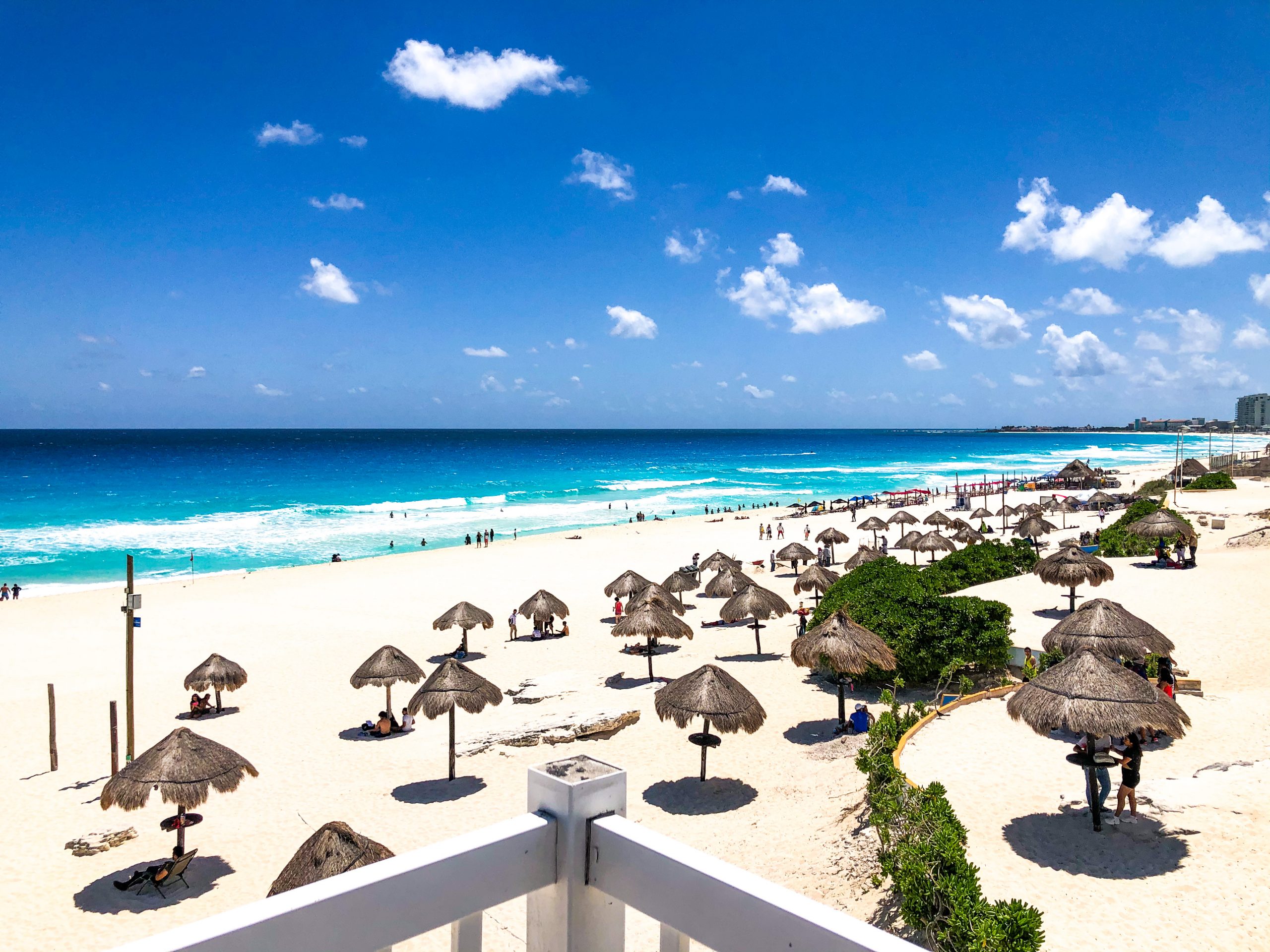 Playa Delfines MarioMéxico