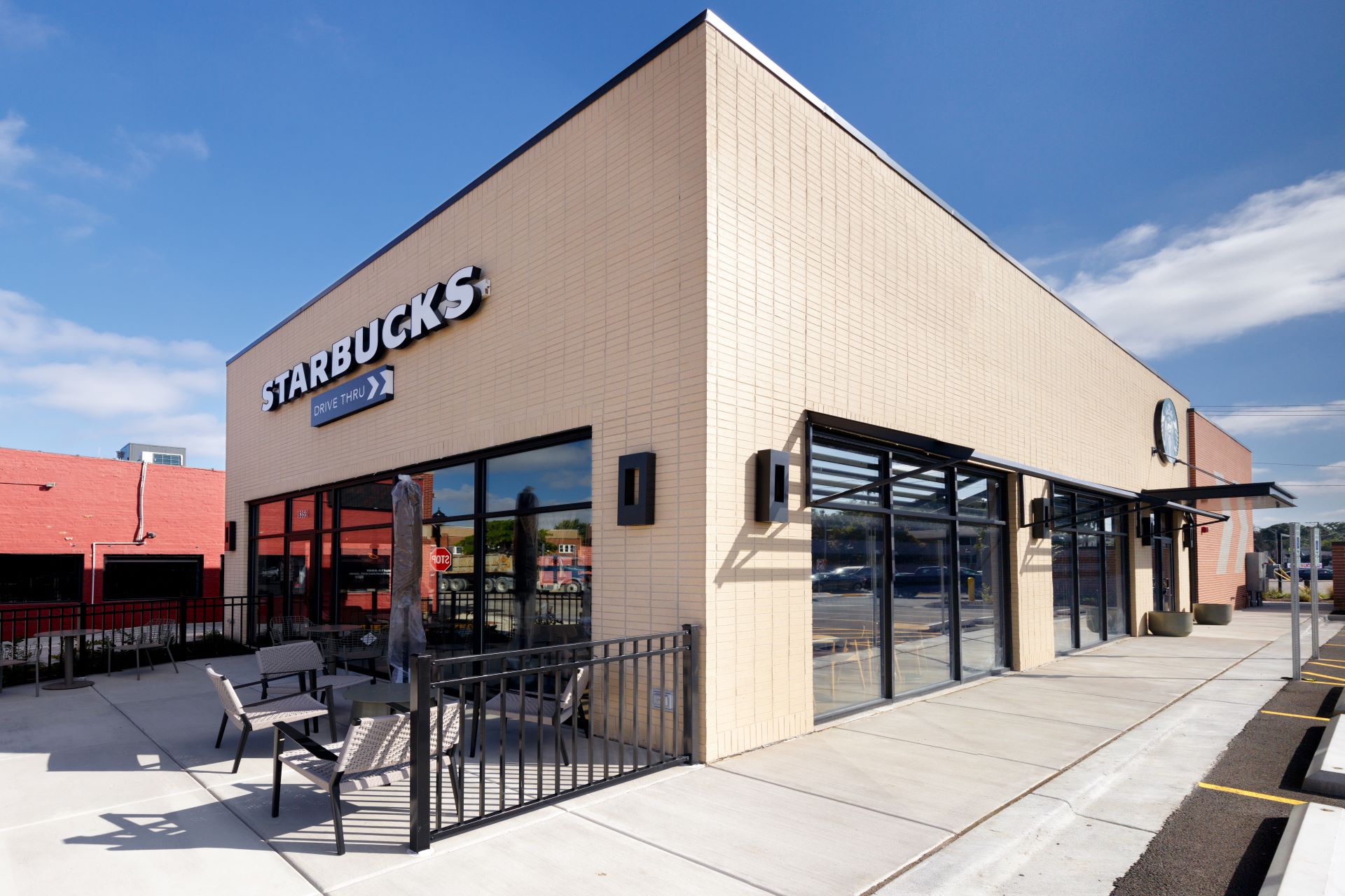 Starbucks River Grove Mariottini Construction Inc.