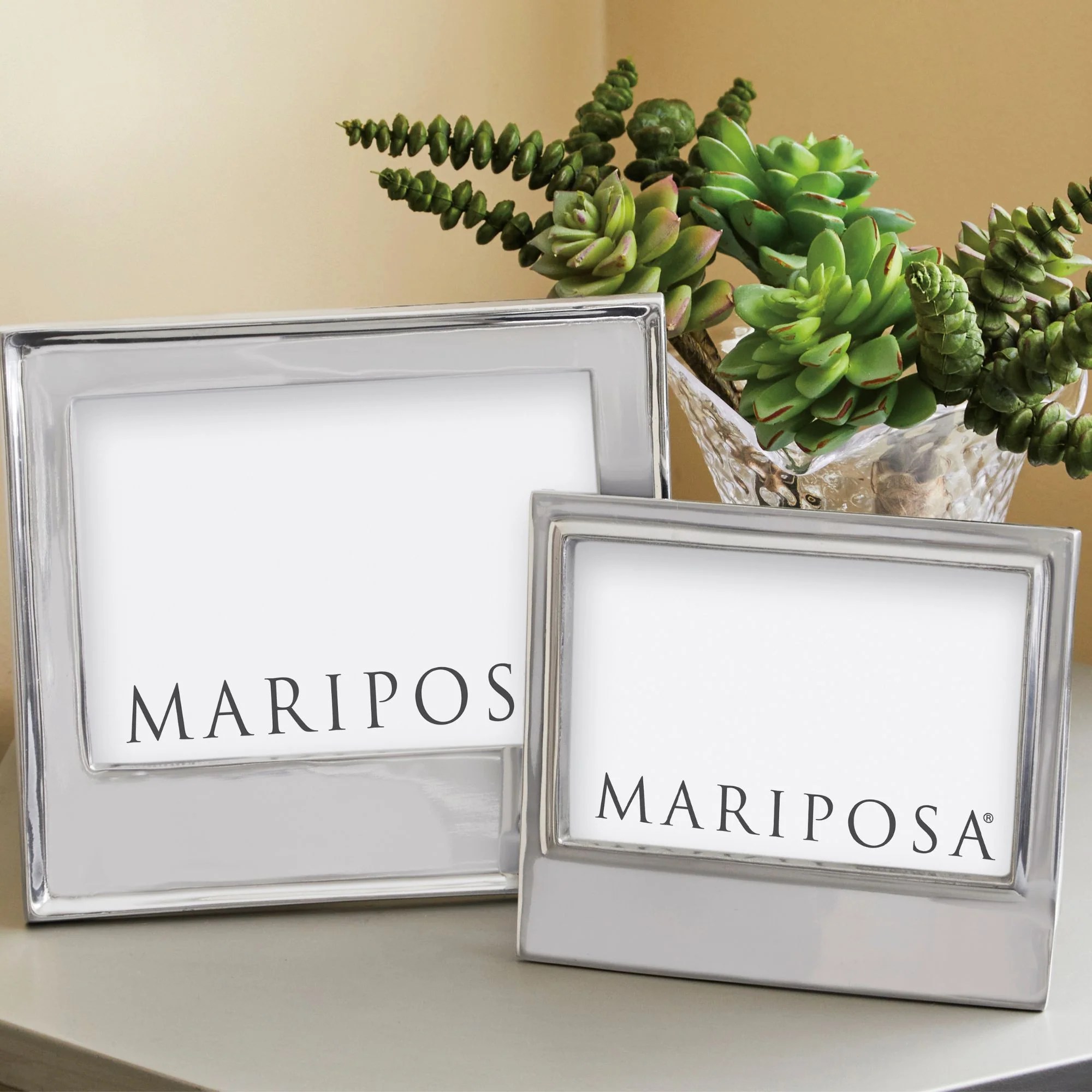 Signature 5x7 Engravable Statement Picture Frame Mariposa