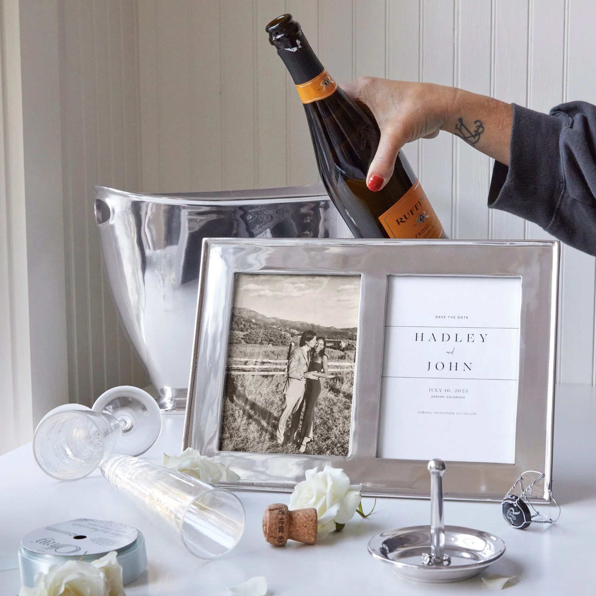 Signature 5x7 Engravable Double Frame Mariposa