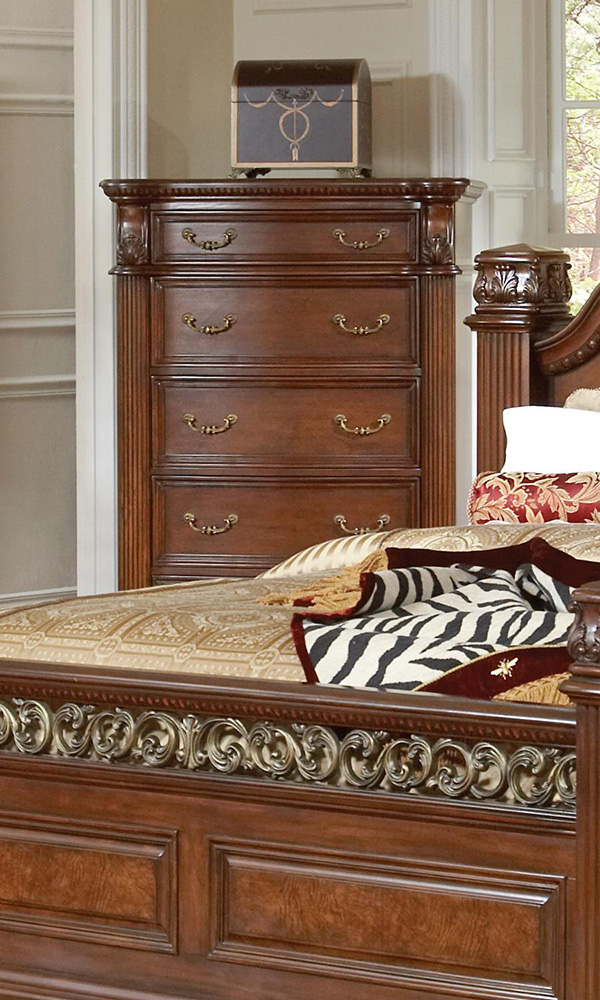 DuBarry 5PC Queen Bedroom Set with Reeded Pillar Accents Marjen of