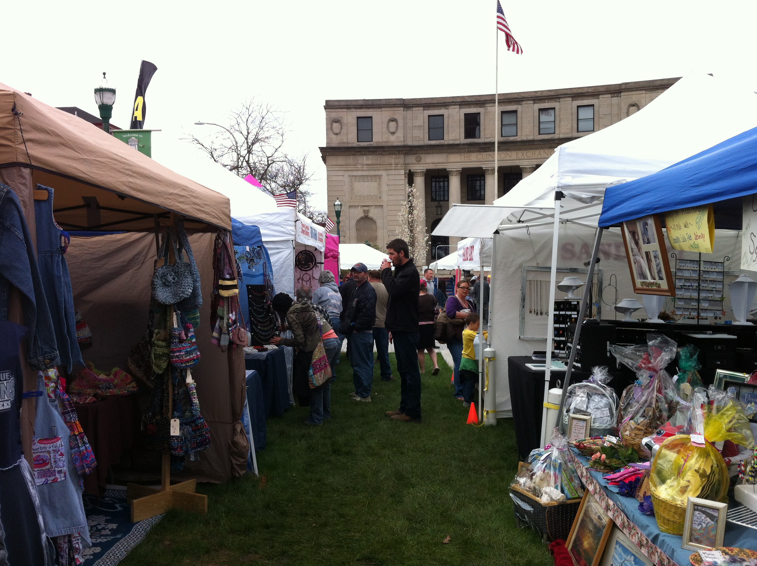That Crawfish of Louisiana comfortably opens fest season in Syracuse