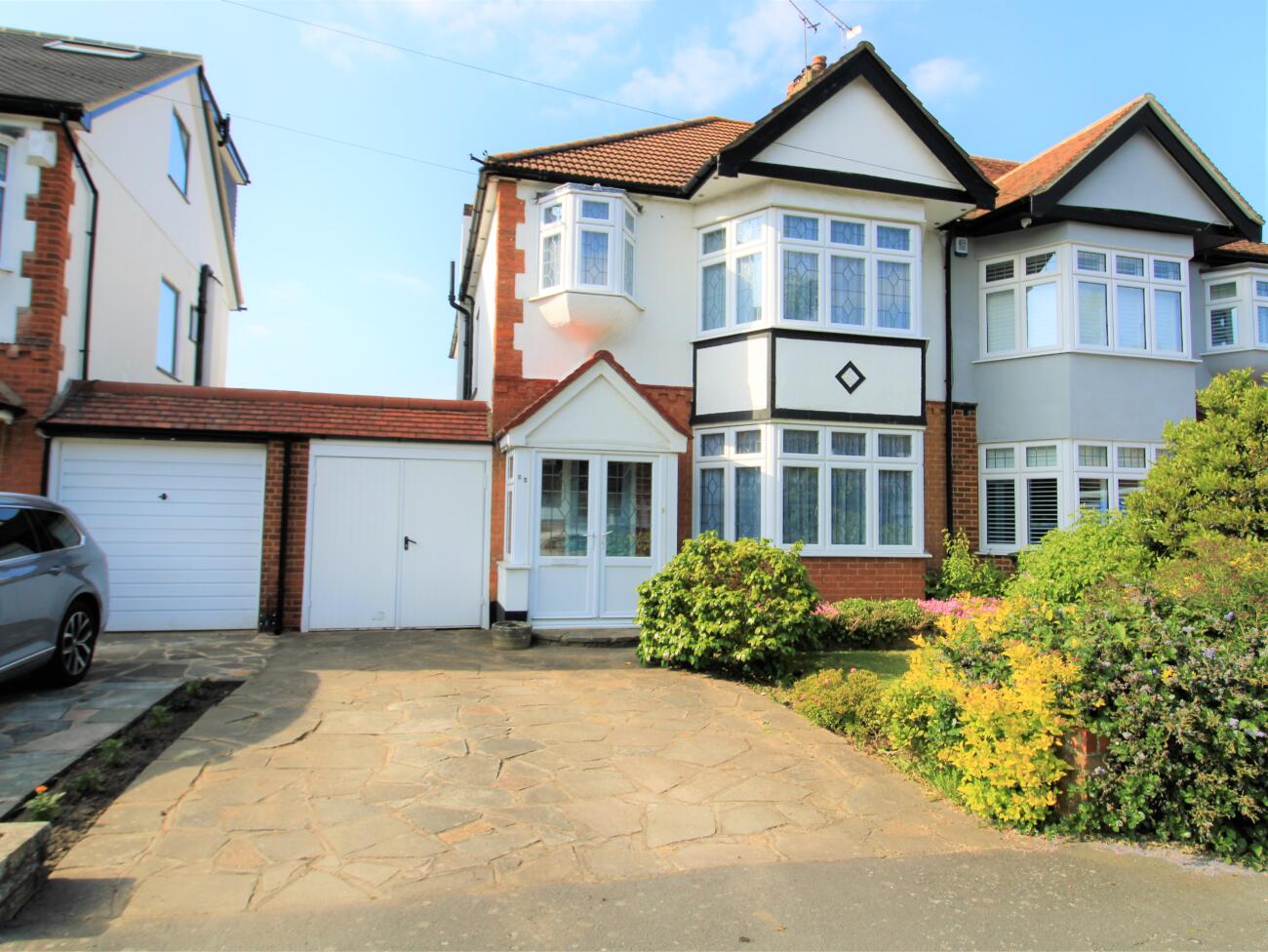 Cranston Park Avenue Mark Bowyer Estate Agents