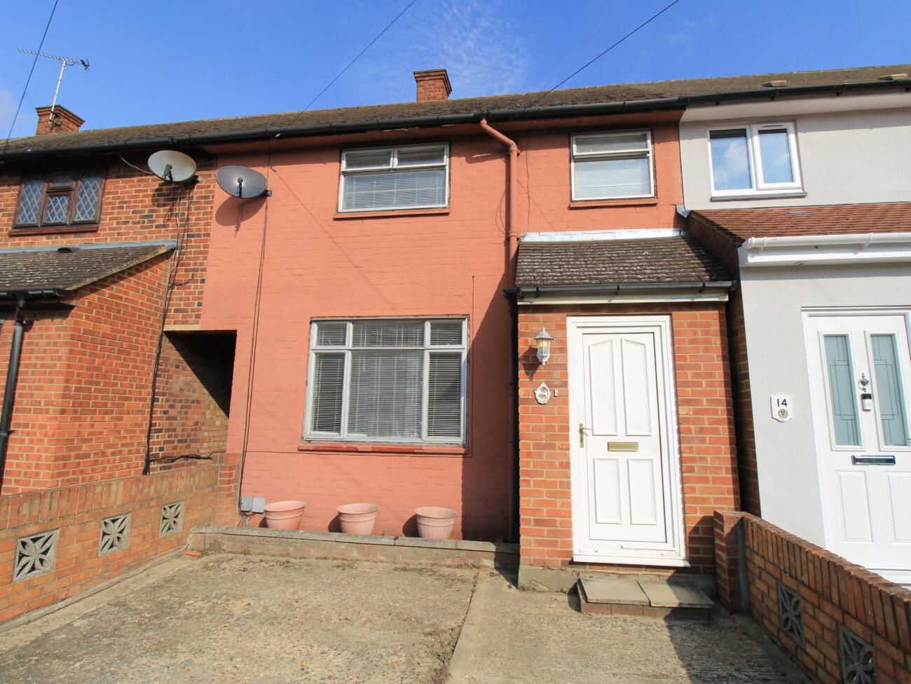 Properties for Sale Mark Bowyer Estate Agents