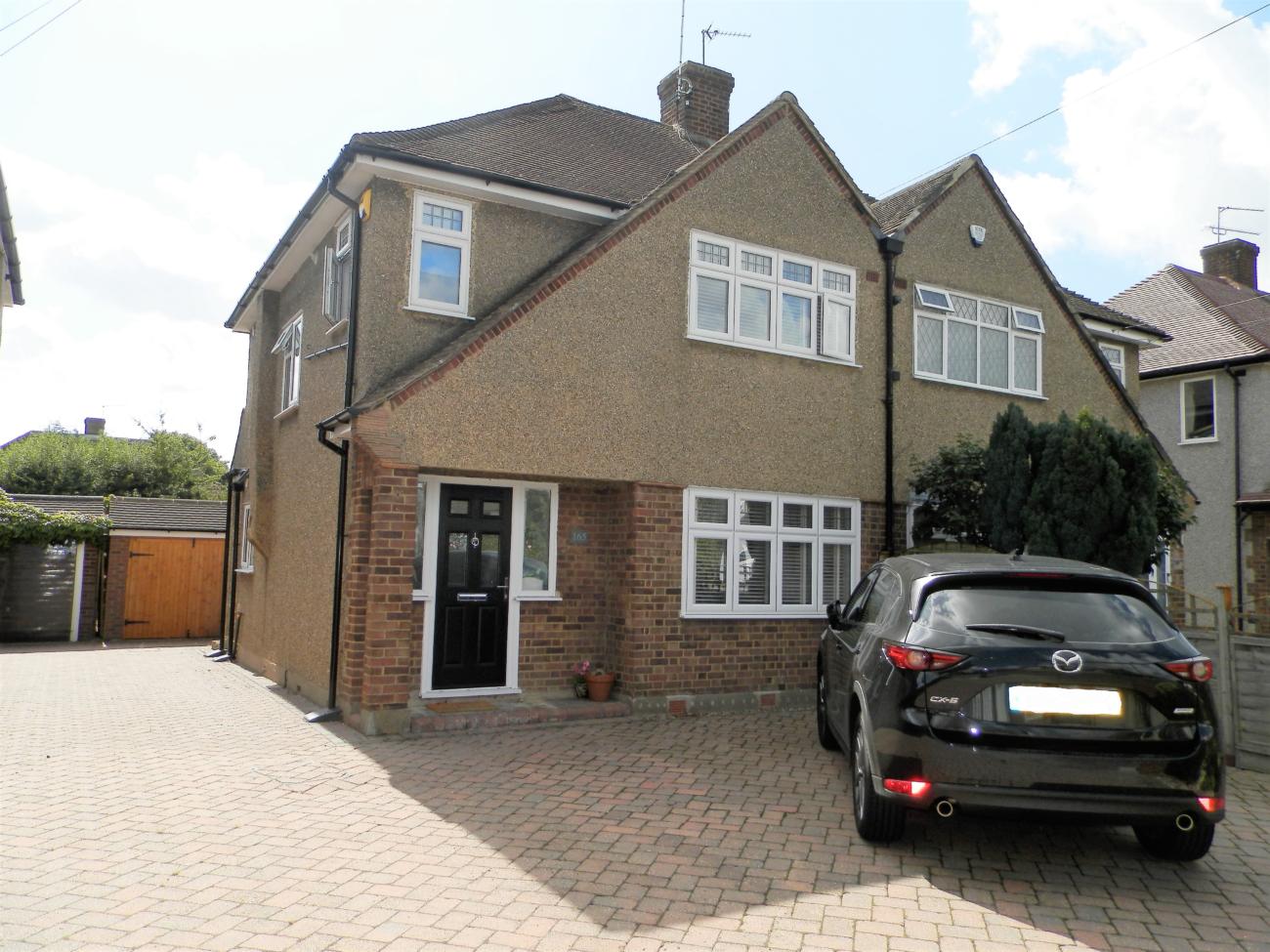 Properties for Sale Mark Bowyer Estate Agents