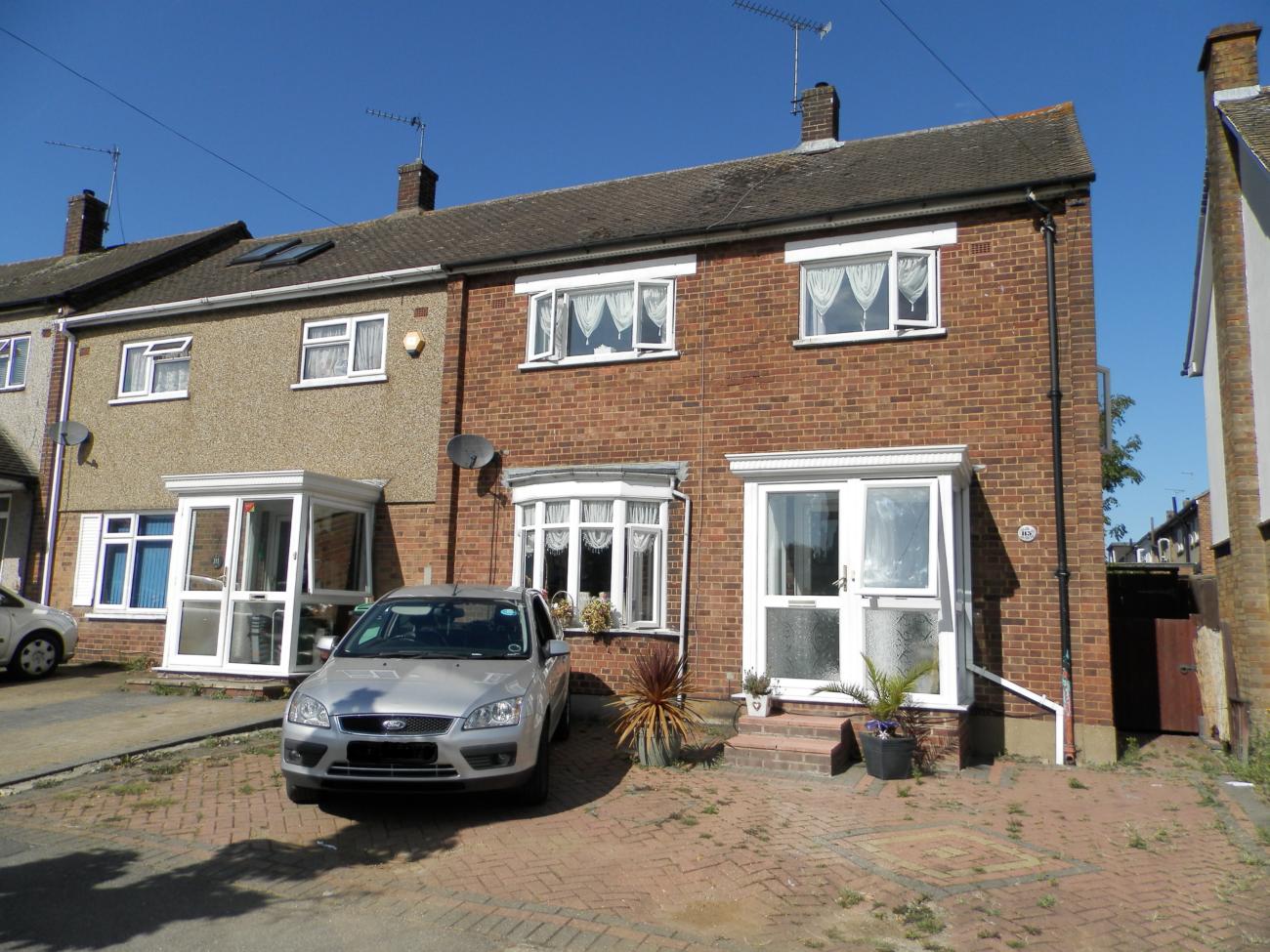 Avon Road, Upminster Mark Bowyer Estate Agents