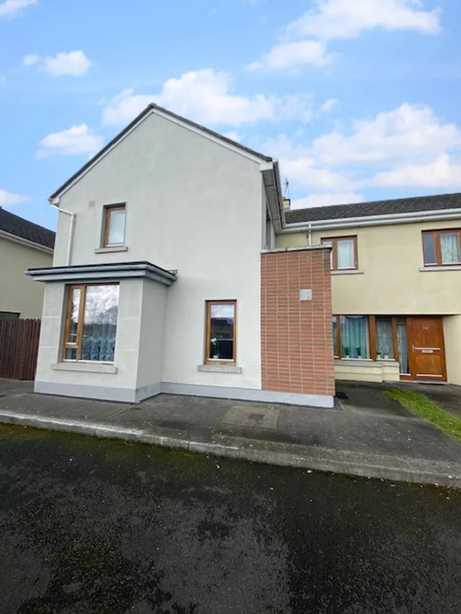 190 Church Hill, Tullamore, Co. Offaly Mark Conroy Properties