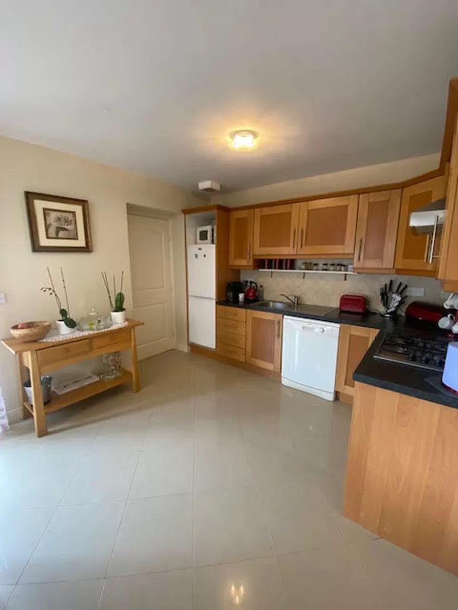 190 Church Hill, Tullamore, Co. Offaly Mark Conroy Properties