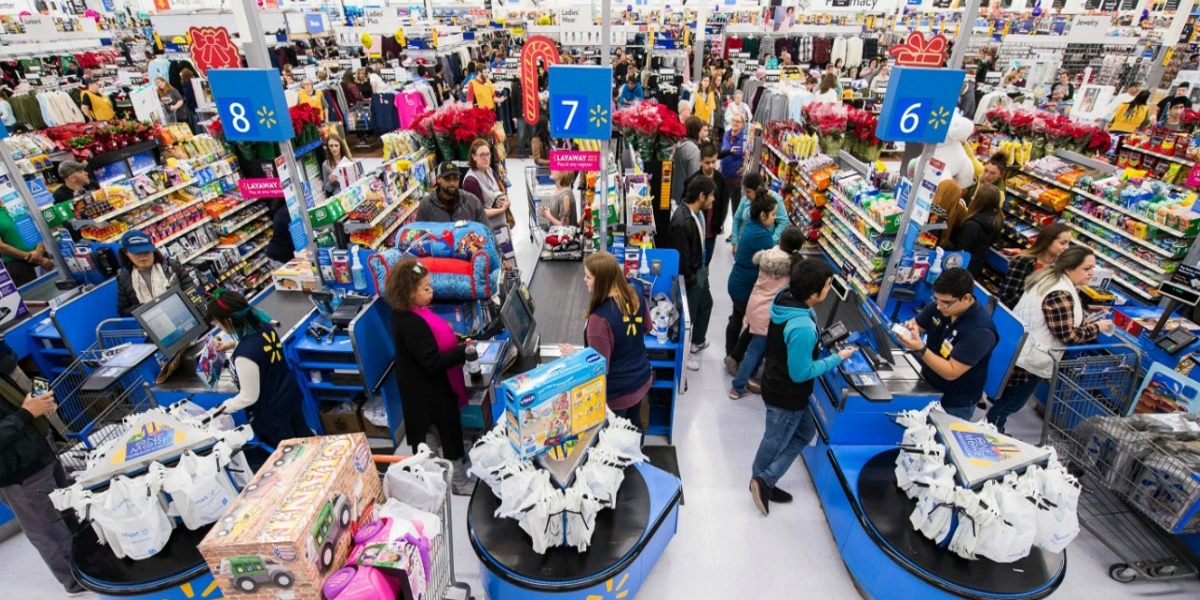 Resilient Consumer Spending Drives Up Walmart Sales, Profit Targets