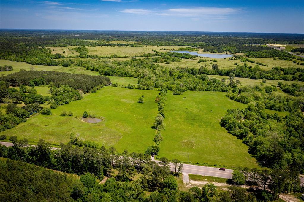 img1 (1) Markham Realty Huntsville, TX