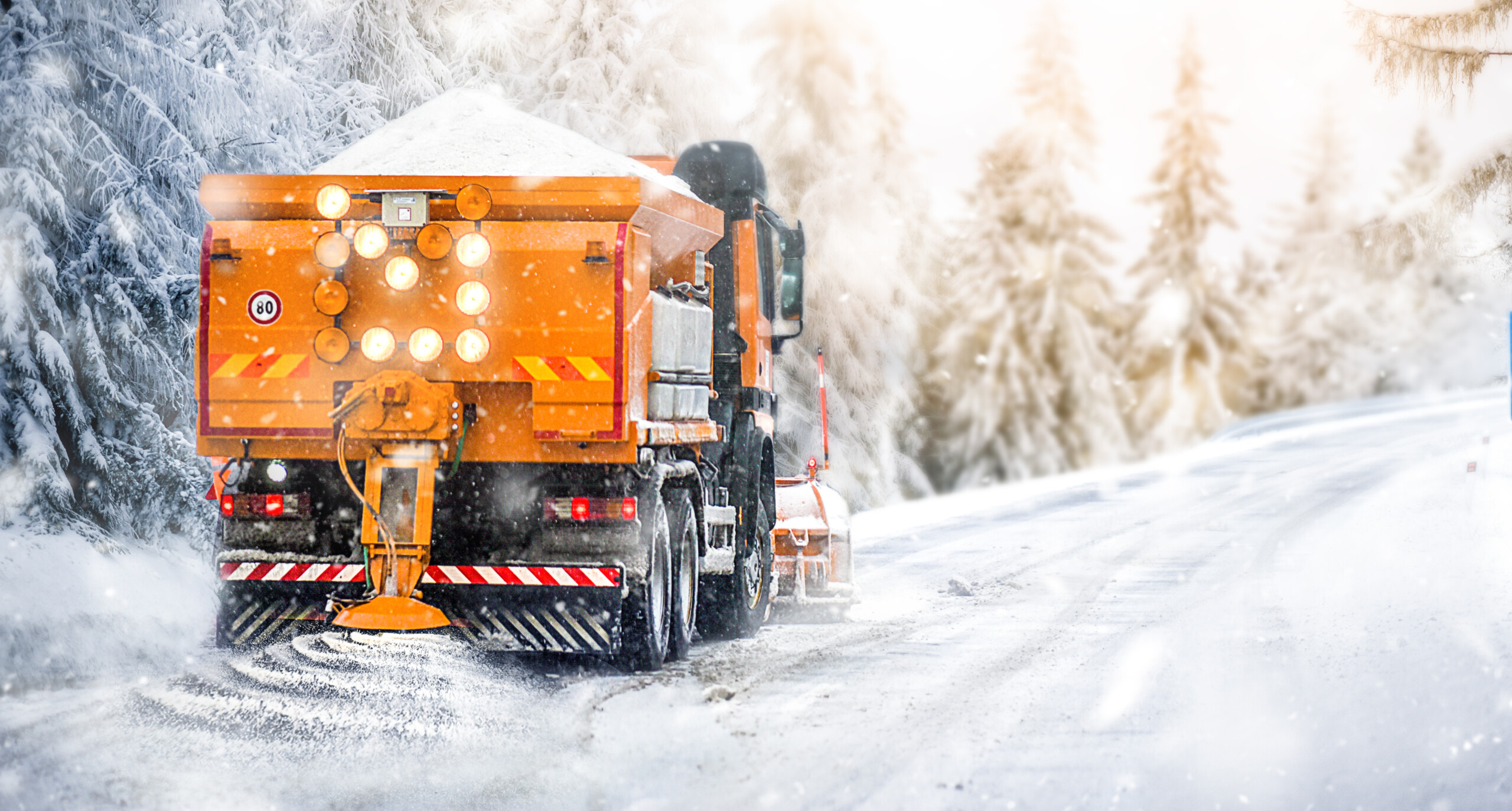 Road Deicing / Snow Melting Salt Markhor Salt Co